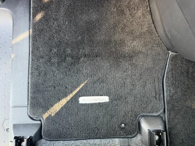 セレナ Ｘ　Ｖセレクション　１年保証付き　禁煙車　後席モニター　アラウンドビューモニター　両側パワースライドドア　ナビ　ＴＶ　ＥＴＣ　Ｂｌｕｅｔｏｏｔｈ接続　バックカメラ　オートクルーズコントロール　ハイブリッド　ファミリーカー（41枚目）