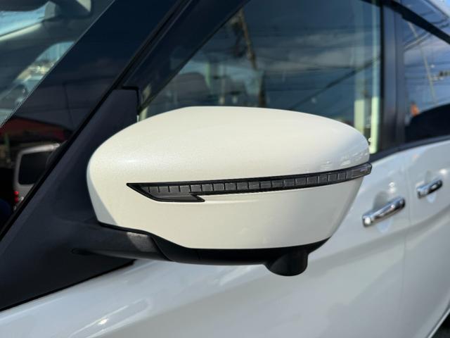 セレナ Ｘ　Ｖセレクション　１年保証付き　禁煙車　後席モニター　アラウンドビューモニター　両側パワースライドドア　ナビ　ＴＶ　ＥＴＣ　Ｂｌｕｅｔｏｏｔｈ接続　バックカメラ　オートクルーズコントロール　ハイブリッド　ファミリーカー（67枚目）