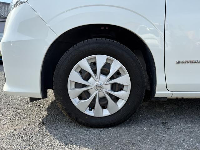 セレナ Ｘ　Ｖセレクション　１年保証付き　禁煙車　後席モニター　アラウンドビューモニター　両側パワースライドドア　ナビ　ＴＶ　ＥＴＣ　Ｂｌｕｅｔｏｏｔｈ接続　バックカメラ　オートクルーズコントロール　ハイブリッド　ファミリーカー（69枚目）