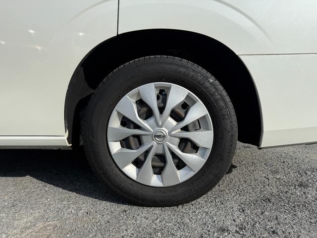 セレナ Ｘ　Ｖセレクション　１年保証付き　禁煙車　後席モニター　アラウンドビューモニター　両側パワースライドドア　ナビ　ＴＶ　ＥＴＣ　Ｂｌｕｅｔｏｏｔｈ接続　バックカメラ　オートクルーズコントロール　ハイブリッド　ファミリーカー（72枚目）