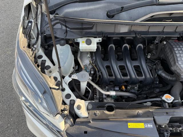 セレナ Ｘ　Ｖセレクション　１年保証付き　禁煙車　後席モニター　アラウンドビューモニター　両側パワースライドドア　ナビ　ＴＶ　ＥＴＣ　Ｂｌｕｅｔｏｏｔｈ接続　バックカメラ　オートクルーズコントロール　ハイブリッド　ファミリーカー（78枚目）