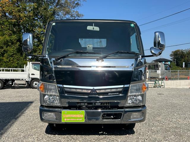 キャンター 全低床ダンプ　１年保証付き　２ｔ　強化ダンプ　ＭＴ車　電動格納ミラー　コボレーン　荷台内寸　長さ３０５０ｍｍ　幅１５９０ｍｍ　フロントフォグランプ　２トン　２トンダンプ　２ｔダンプ　ディーゼルターボ　横滑り防止装置（2枚目）