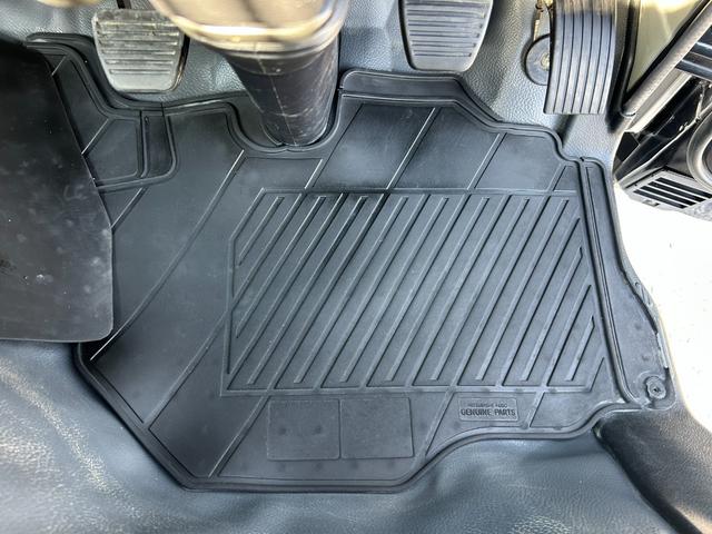 キャンター 全低床ダンプ　１年保証付き　２ｔ　強化ダンプ　ＭＴ車　電動格納ミラー　コボレーン　荷台内寸　長さ３０５０ｍｍ　幅１５９０ｍｍ　フロントフォグランプ　２トン　２トンダンプ　２ｔダンプ　ディーゼルターボ　横滑り防止装置（29枚目）