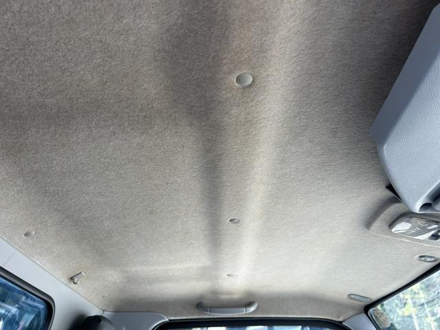 キャンター 全低床ダンプ　１年保証付き　２ｔ　強化ダンプ　ＭＴ車　電動格納ミラー　コボレーン　荷台内寸　長さ３０５０ｍｍ　幅１５９０ｍｍ　フロントフォグランプ　２トン　２トンダンプ　２ｔダンプ　ディーゼルターボ　横滑り防止装置（32枚目）