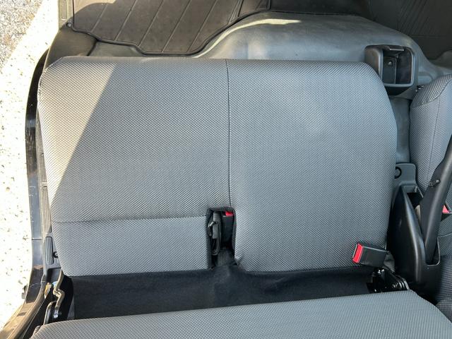 キャンター 全低床ダンプ　１年保証付き　２ｔ　強化ダンプ　ＭＴ車　電動格納ミラー　コボレーン　荷台内寸　長さ３０５０ｍｍ　幅１５９０ｍｍ　フロントフォグランプ　２トン　２トンダンプ　２ｔダンプ　ディーゼルターボ　横滑り防止装置（38枚目）