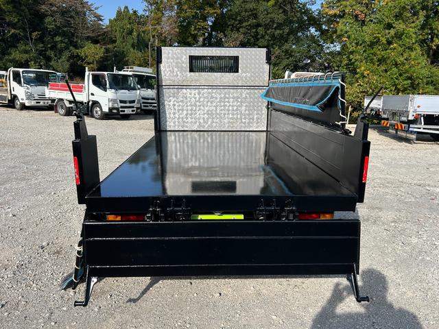 キャンター 全低床ダンプ　１年保証付き　２ｔ　強化ダンプ　ＭＴ車　電動格納ミラー　コボレーン　荷台内寸　長さ３０５０ｍｍ　幅１５９０ｍｍ　フロントフォグランプ　２トン　２トンダンプ　２ｔダンプ　ディーゼルターボ　横滑り防止装置（46枚目）