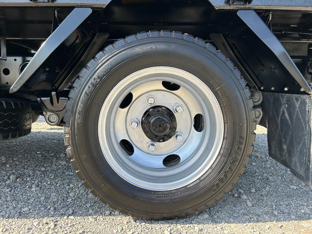 キャンター 全低床ダンプ　１年保証付き　２ｔ　強化ダンプ　ＭＴ車　電動格納ミラー　コボレーン　荷台内寸　長さ３０５０ｍｍ　幅１５９０ｍｍ　フロントフォグランプ　２トン　２トンダンプ　２ｔダンプ　ディーゼルターボ　横滑り防止装置（70枚目）