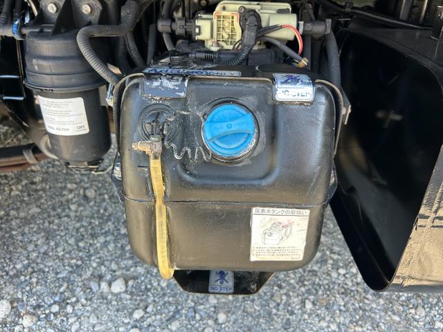 キャンター 全低床ダンプ　１年保証付き　２ｔ　強化ダンプ　ＭＴ車　電動格納ミラー　コボレーン　荷台内寸　長さ３０５０ｍｍ　幅１５９０ｍｍ　フロントフォグランプ　２トン　２トンダンプ　２ｔダンプ　ディーゼルターボ　横滑り防止装置（80枚目）