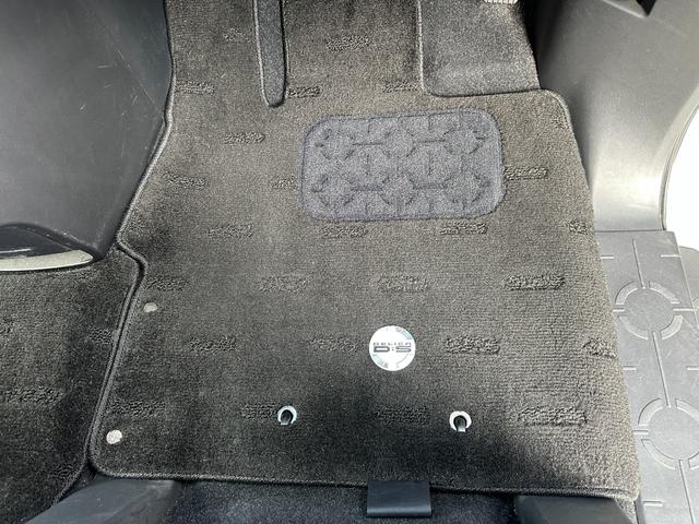 デリカＤ：５ シャモニー　１年保証付き　ワンオーナー　禁煙車　ディーゼルターボ　アルパインフリップダウンモニター　両側電動スライドドア　シートヒーター　ＨＤＭＩ　ナビＴＶ　ＥＴＣ　バックカメラ　Ｂｌｕｅｔｏｏｔｈ　ＡＣ１００Ｖ（37枚目）