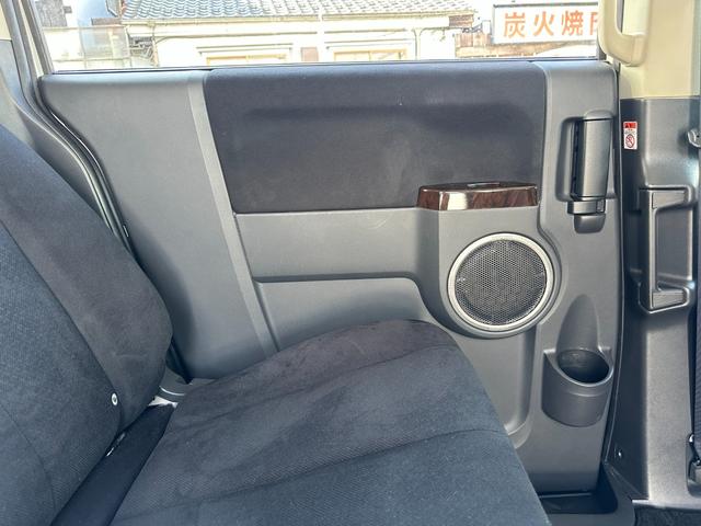 デリカＤ：５ シャモニー　１年保証付き　ワンオーナー　禁煙車　ディーゼルターボ　アルパインフリップダウンモニター　両側電動スライドドア　シートヒーター　ＨＤＭＩ　ナビＴＶ　ＥＴＣ　バックカメラ　Ｂｌｕｅｔｏｏｔｈ　ＡＣ１００Ｖ（54枚目）