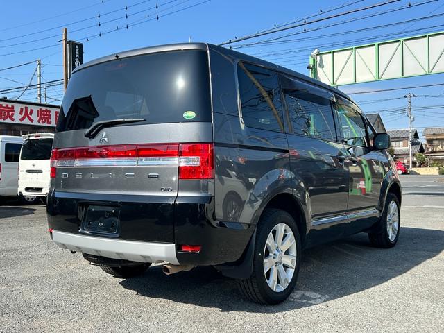 デリカＤ：５ Ｄ　パワーパッケージ　１年保証付き　禁煙車　新品タイヤ４本付き　ディーゼルターボ　運転席・助手席シートヒーター　ナビ　ＴＶ　ＥＴＣ　Ｂｌｕｅｔｏｏｔｈ接続　両側電動スライドドア　電動格納ミラー　Ｗエアコン　７人乗り　４ＷＤ（7枚目）