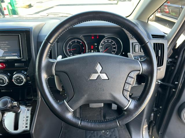 デリカＤ：５ Ｄ　パワーパッケージ　１年保証付き　禁煙車　新品タイヤ４本付き　ディーゼルターボ　運転席・助手席シートヒーター　ナビ　ＴＶ　ＥＴＣ　Ｂｌｕｅｔｏｏｔｈ接続　両側電動スライドドア　電動格納ミラー　Ｗエアコン　７人乗り　４ＷＤ（14枚目）