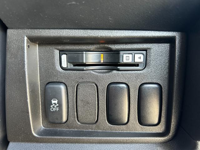 デリカＤ：５ Ｄ　パワーパッケージ　１年保証付き　禁煙車　新品タイヤ４本付き　ディーゼルターボ　運転席・助手席シートヒーター　ナビ　ＴＶ　ＥＴＣ　Ｂｌｕｅｔｏｏｔｈ接続　両側電動スライドドア　電動格納ミラー　Ｗエアコン　７人乗り　４ＷＤ（18枚目）