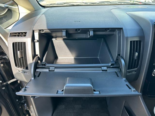 デリカＤ：５ Ｄ　パワーパッケージ　１年保証付き　禁煙車　新品タイヤ４本付き　ディーゼルターボ　運転席・助手席シートヒーター　ナビ　ＴＶ　ＥＴＣ　Ｂｌｕｅｔｏｏｔｈ接続　両側電動スライドドア　電動格納ミラー　Ｗエアコン　７人乗り　４ＷＤ（38枚目）