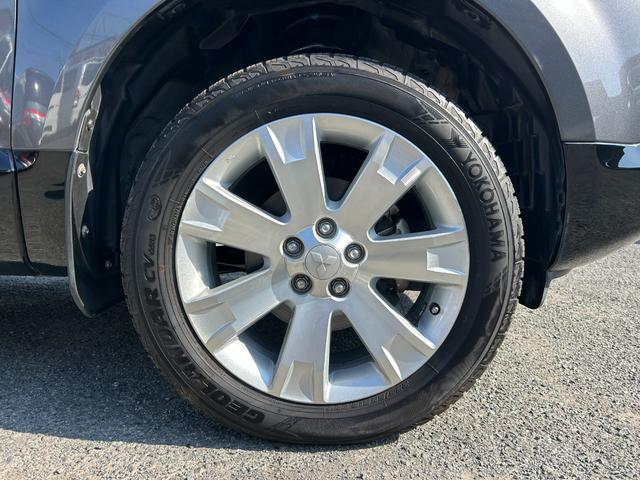 デリカＤ：５ Ｄ　パワーパッケージ　１年保証付き　禁煙車　新品タイヤ４本付き　ディーゼルターボ　運転席・助手席シートヒーター　ナビ　ＴＶ　ＥＴＣ　Ｂｌｕｅｔｏｏｔｈ接続　両側電動スライドドア　電動格納ミラー　Ｗエアコン　７人乗り　４ＷＤ（67枚目）