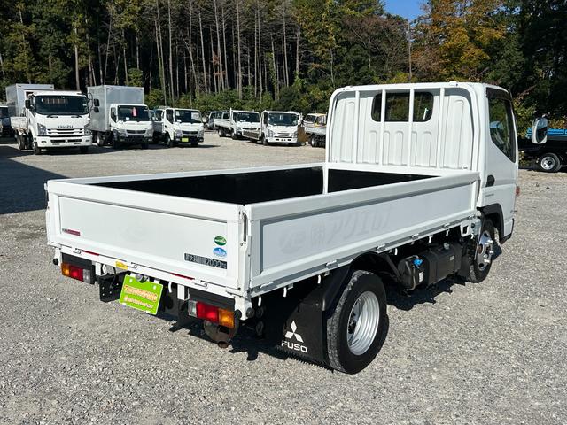 キャンター 全低床　１年保証付き　禁煙車　２ｔ　ＡＴ車　ディーゼルターボ　電動格納ミラー　荷台内寸　長さ３１００ｍｍ　幅１６００ｍｍ　荷台木製　坂道発進補助装置付　２トン　２トントラック　標準　平ボディ　荷台鉄板張り可能（5枚目）