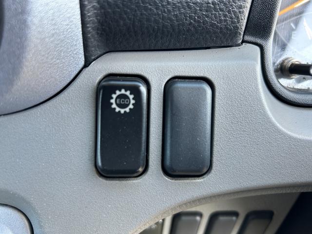 キャンター 全低床　１年保証付き　禁煙車　２ｔ　ＡＴ車　ディーゼルターボ　電動格納ミラー　荷台内寸　長さ３１００ｍｍ　幅１６００ｍｍ　荷台木製　坂道発進補助装置付　２トン　２トントラック　標準　平ボディ　荷台鉄板張り可能（19枚目）