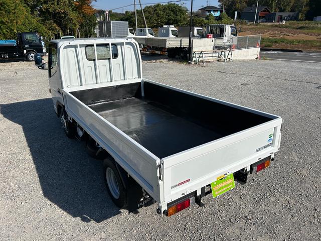 キャンター 全低床　１年保証付き　禁煙車　２ｔ　ＡＴ車　ディーゼルターボ　電動格納ミラー　荷台内寸　長さ３１００ｍｍ　幅１６００ｍｍ　荷台木製　坂道発進補助装置付　２トン　２トントラック　標準　平ボディ　荷台鉄板張り可能（51枚目）