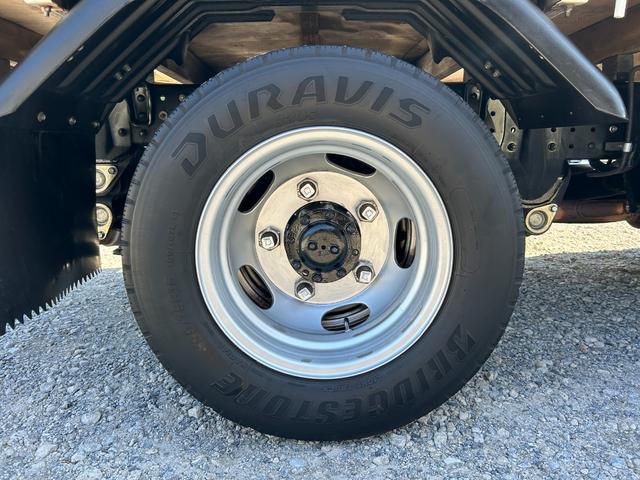 キャンター 全低床　１年保証付き　禁煙車　２ｔ　ＡＴ車　ディーゼルターボ　電動格納ミラー　荷台内寸　長さ３１００ｍｍ　幅１６００ｍｍ　荷台木製　坂道発進補助装置付　２トン　２トントラック　標準　平ボディ　荷台鉄板張り可能（76枚目）