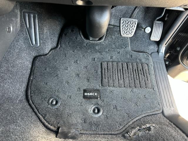 ハイエースバン スーパーＧＬ　ダークプライムＩＩ　１年保証付き　禁煙車　マルチロールトランスポーター　ディーゼルターボ　トヨタセーフティセンス　アルパインナビ　ＴＶ　ＥＴＣ　バックカメラ　デジタルインナーミラー　ＡＣ１００Ｖ　Ｂｌｕｅｔｏｏｔｈ接続可（28枚目）