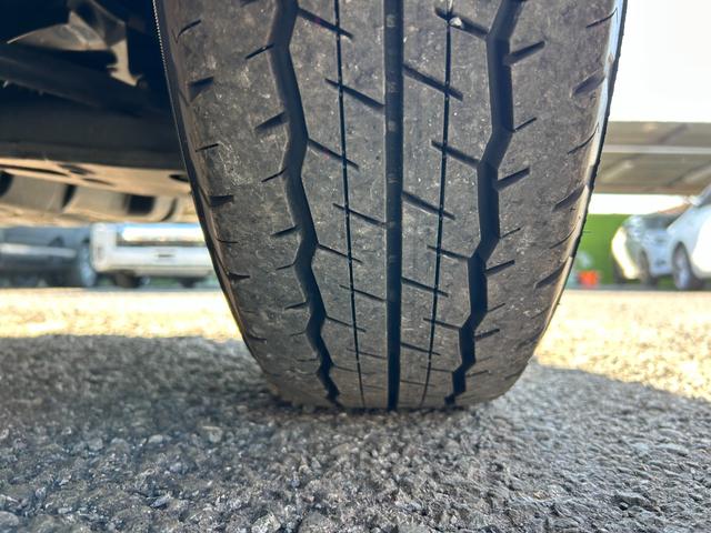 ハイエースバン スーパーＧＬ　ダークプライムＩＩ　１年保証付き　禁煙車　マルチロールトランスポーター　ディーゼルターボ　トヨタセーフティセンス　アルパインナビ　ＴＶ　ＥＴＣ　バックカメラ　デジタルインナーミラー　ＡＣ１００Ｖ　Ｂｌｕｅｔｏｏｔｈ接続可（65枚目）