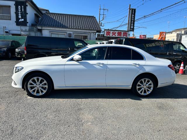 Ｅクラス Ｅ４００　４マチック　エクスクルーシブ　１年保証付き　４ＷＤ　ワンオーナー　禁煙車　シートヒーター　アラウンドビューモニター　パワートランク　レーダーセーフティパッケージ　ナビＴＶ　ＥＴＣ　Ｂｌｕｅｔｏｏｔｈ　フロント・サイド・バックカメラ（4枚目）