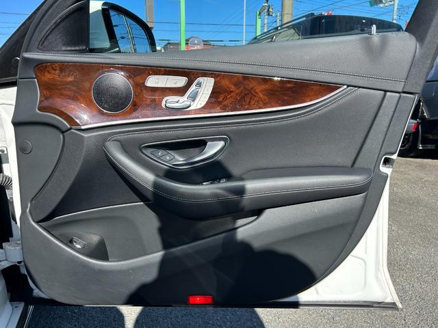 Ｅクラス Ｅ４００　４マチック　エクスクルーシブ　１年保証付き　４ＷＤ　ワンオーナー　禁煙車　シートヒーター　アラウンドビューモニター　パワートランク　レーダーセーフティパッケージ　ナビＴＶ　ＥＴＣ　Ｂｌｕｅｔｏｏｔｈ　フロント・サイド・バックカメラ（9枚目）