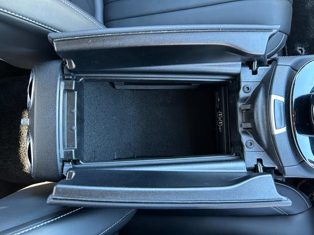 Ｅクラス Ｅ４００　４マチック　エクスクルーシブ　１年保証付き　４ＷＤ　ワンオーナー　禁煙車　シートヒーター　アラウンドビューモニター　パワートランク　レーダーセーフティパッケージ　ナビＴＶ　ＥＴＣ　Ｂｌｕｅｔｏｏｔｈ　フロント・サイド・バックカメラ（28枚目）