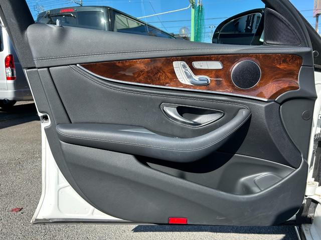 Ｅクラス Ｅ４００　４マチック　エクスクルーシブ　１年保証付き　４ＷＤ　ワンオーナー　禁煙車　シートヒーター　アラウンドビューモニター　パワートランク　レーダーセーフティパッケージ　ナビＴＶ　ＥＴＣ　Ｂｌｕｅｔｏｏｔｈ　フロント・サイド・バックカメラ（32枚目）