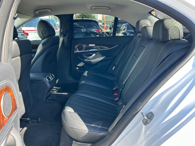 Ｅクラス Ｅ４００　４マチック　エクスクルーシブ　１年保証付き　４ＷＤ　ワンオーナー　禁煙車　シートヒーター　アラウンドビューモニター　パワートランク　レーダーセーフティパッケージ　ナビＴＶ　ＥＴＣ　Ｂｌｕｅｔｏｏｔｈ　フロント・サイド・バックカメラ（54枚目）