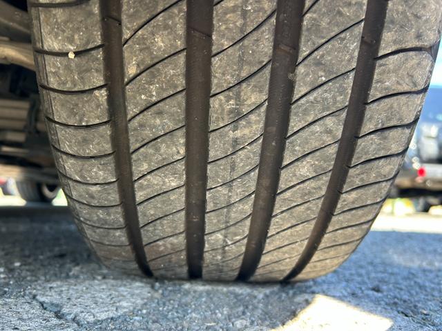 Ｅクラス Ｅ４００　４マチック　エクスクルーシブ　１年保証付き　４ＷＤ　ワンオーナー　禁煙車　シートヒーター　アラウンドビューモニター　パワートランク　レーダーセーフティパッケージ　ナビＴＶ　ＥＴＣ　Ｂｌｕｅｔｏｏｔｈ　フロント・サイド・バックカメラ（73枚目）