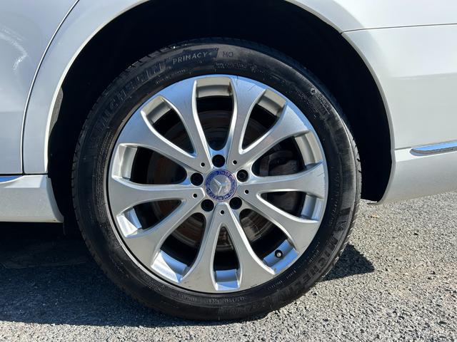 Ｅクラス Ｅ４００　４マチック　エクスクルーシブ　１年保証付き　４ＷＤ　ワンオーナー　禁煙車　シートヒーター　アラウンドビューモニター　パワートランク　レーダーセーフティパッケージ　ナビＴＶ　ＥＴＣ　Ｂｌｕｅｔｏｏｔｈ　フロント・サイド・バックカメラ（75枚目）