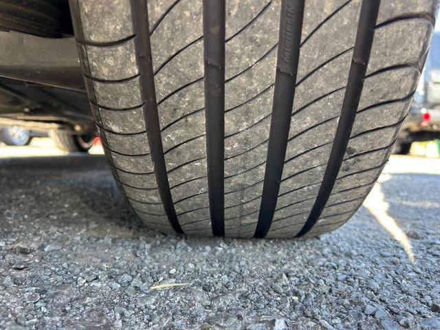 Ｅクラス Ｅ４００　４マチック　エクスクルーシブ　１年保証付き　４ＷＤ　ワンオーナー　禁煙車　シートヒーター　アラウンドビューモニター　パワートランク　レーダーセーフティパッケージ　ナビＴＶ　ＥＴＣ　Ｂｌｕｅｔｏｏｔｈ　フロント・サイド・バックカメラ（80枚目）