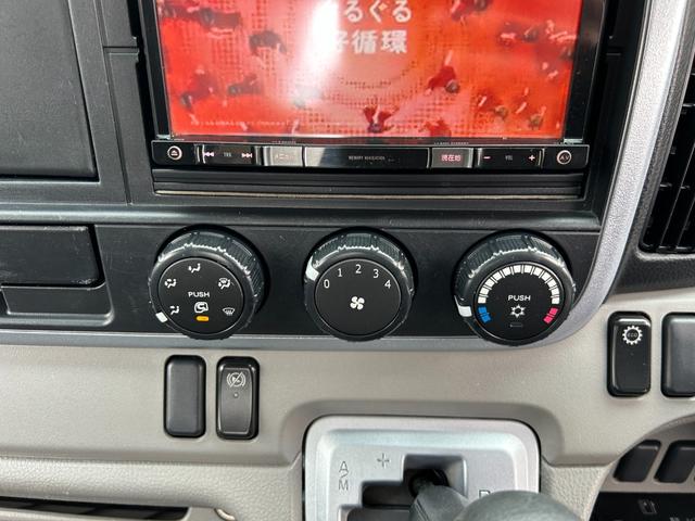 キャンター 全低床　１年保証付き　２ｔ　ＡＴ車　ディーゼルターボ　電動格納ミラー　荷台内寸長さ３１００ｍｍ　幅１６００ｍｍ　ナビ　ＴＶ　ＥＴＣ　坂道発進補助装置付　２トン　２トントラック　平ボディ　荷台鉄板張り　キーレス（22枚目）