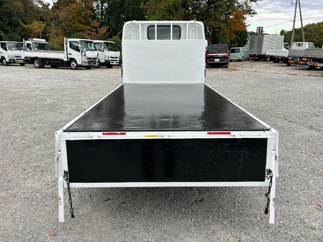 キャンター 全低床　１年保証付き　２ｔ　ＡＴ車　ディーゼルターボ　電動格納ミラー　荷台内寸長さ３１００ｍｍ　幅１６００ｍｍ　ナビ　ＴＶ　ＥＴＣ　坂道発進補助装置付　２トン　２トントラック　平ボディ　荷台鉄板張り　キーレス（46枚目）