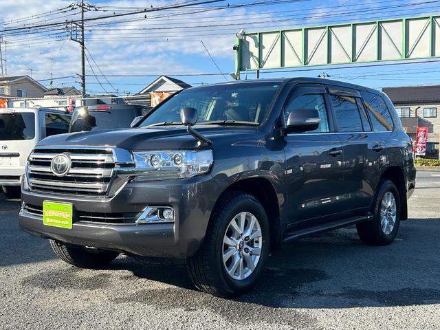 ランドクルーザー ＡＸ　Ｇセレクション　１年保証付き　禁煙車　サンルーフ　黒本革シート　４ＷＤ　前席シートヒーター　ステアリングヒーター　電動シート　Ｂｌｕｅｔｏｏｔｈ接続　ナビ　ＴＶ　ＥＴＣ　バックカメラ　ドライブレコーダー　ＡＣ１００Ｖ（3枚目）