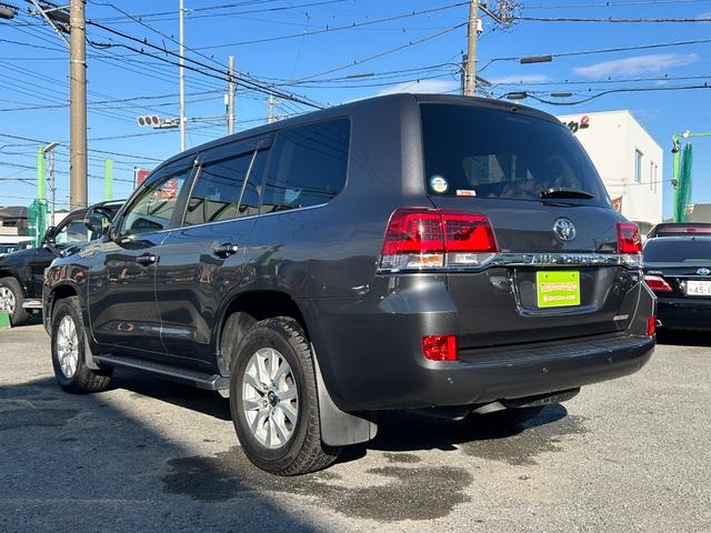 ランドクルーザー ＡＸ　Ｇセレクション　１年保証付き　禁煙車　サンルーフ　黒本革シート　４ＷＤ　前席シートヒーター　ステアリングヒーター　電動シート　Ｂｌｕｅｔｏｏｔｈ接続　ナビ　ＴＶ　ＥＴＣ　バックカメラ　ドライブレコーダー　ＡＣ１００Ｖ（5枚目）