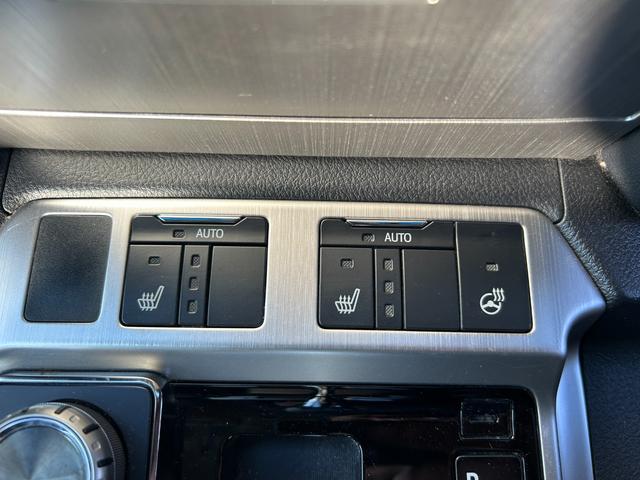 ランドクルーザー ＡＸ　Ｇセレクション　１年保証付き　禁煙車　サンルーフ　黒本革シート　４ＷＤ　前席シートヒーター　ステアリングヒーター　電動シート　Ｂｌｕｅｔｏｏｔｈ接続　ナビ　ＴＶ　ＥＴＣ　バックカメラ　ドライブレコーダー　ＡＣ１００Ｖ（23枚目）