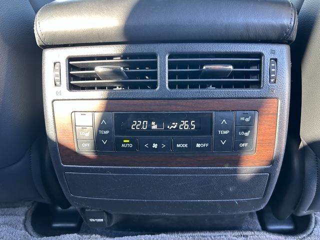 ランドクルーザー ＡＸ　Ｇセレクション　１年保証付き　禁煙車　サンルーフ　黒本革シート　４ＷＤ　前席シートヒーター　ステアリングヒーター　電動シート　Ｂｌｕｅｔｏｏｔｈ接続　ナビ　ＴＶ　ＥＴＣ　バックカメラ　ドライブレコーダー　ＡＣ１００Ｖ（49枚目）