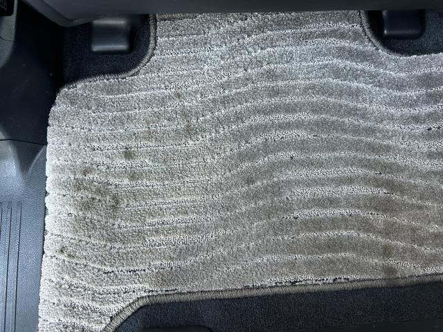 ランドクルーザー ＡＸ　Ｇセレクション　１年保証付き　禁煙車　サンルーフ　黒本革シート　４ＷＤ　前席シートヒーター　ステアリングヒーター　電動シート　Ｂｌｕｅｔｏｏｔｈ接続　ナビ　ＴＶ　ＥＴＣ　バックカメラ　ドライブレコーダー　ＡＣ１００Ｖ（54枚目）