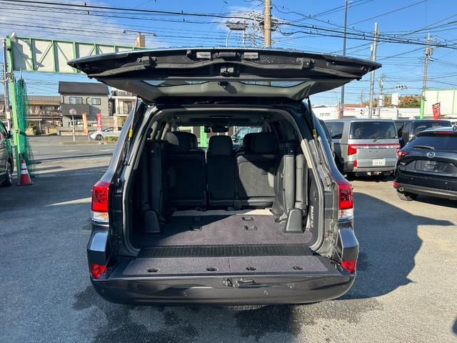 ランドクルーザー ＡＸ　Ｇセレクション　１年保証付き　禁煙車　サンルーフ　黒本革シート　４ＷＤ　前席シートヒーター　ステアリングヒーター　電動シート　Ｂｌｕｅｔｏｏｔｈ接続　ナビ　ＴＶ　ＥＴＣ　バックカメラ　ドライブレコーダー　ＡＣ１００Ｖ（57枚目）