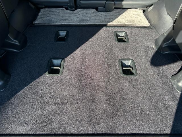 ランドクルーザー ＡＸ　Ｇセレクション　１年保証付き　禁煙車　サンルーフ　黒本革シート　４ＷＤ　前席シートヒーター　ステアリングヒーター　電動シート　Ｂｌｕｅｔｏｏｔｈ接続　ナビ　ＴＶ　ＥＴＣ　バックカメラ　ドライブレコーダー　ＡＣ１００Ｖ（60枚目）