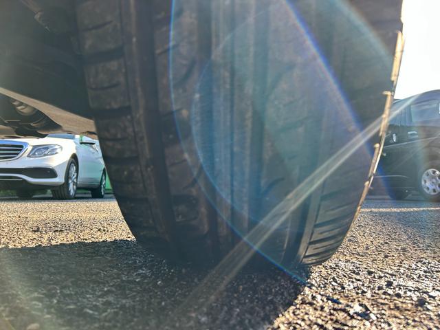 ランドクルーザー ＡＸ　Ｇセレクション　１年保証付き　禁煙車　サンルーフ　黒本革シート　４ＷＤ　前席シートヒーター　ステアリングヒーター　電動シート　Ｂｌｕｅｔｏｏｔｈ接続　ナビ　ＴＶ　ＥＴＣ　バックカメラ　ドライブレコーダー　ＡＣ１００Ｖ（68枚目）