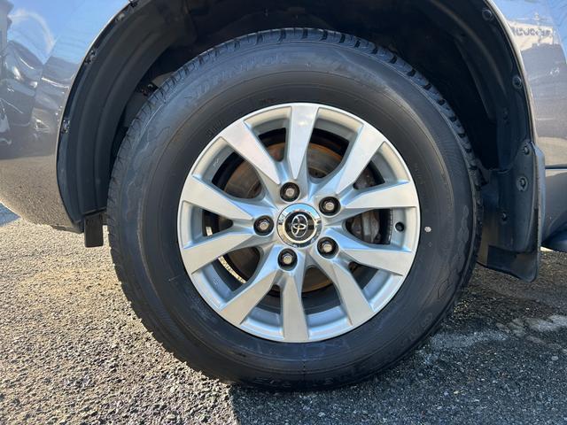 ランドクルーザー ＡＸ　Ｇセレクション　１年保証付き　禁煙車　サンルーフ　黒本革シート　４ＷＤ　前席シートヒーター　ステアリングヒーター　電動シート　Ｂｌｕｅｔｏｏｔｈ接続　ナビ　ＴＶ　ＥＴＣ　バックカメラ　ドライブレコーダー　ＡＣ１００Ｖ（72枚目）