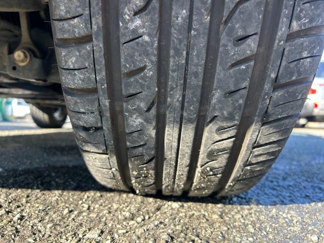 ランドクルーザー ＡＸ　Ｇセレクション　１年保証付き　禁煙車　サンルーフ　黒本革シート　４ＷＤ　前席シートヒーター　ステアリングヒーター　電動シート　Ｂｌｕｅｔｏｏｔｈ接続　ナビ　ＴＶ　ＥＴＣ　バックカメラ　ドライブレコーダー　ＡＣ１００Ｖ（73枚目）