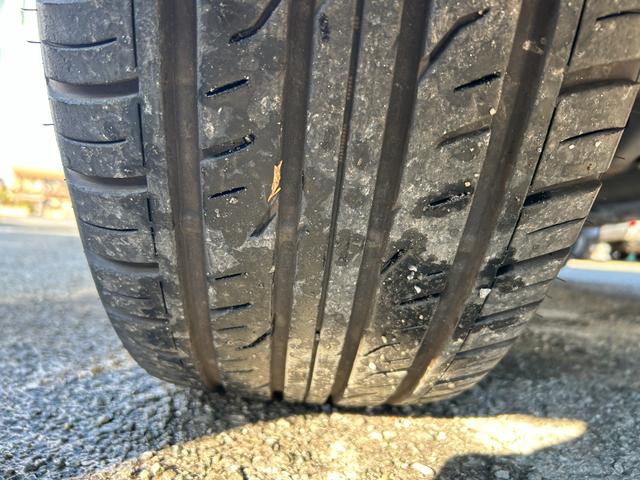 ランドクルーザー ＡＸ　Ｇセレクション　１年保証付き　禁煙車　サンルーフ　黒本革シート　４ＷＤ　前席シートヒーター　ステアリングヒーター　電動シート　Ｂｌｕｅｔｏｏｔｈ接続　ナビ　ＴＶ　ＥＴＣ　バックカメラ　ドライブレコーダー　ＡＣ１００Ｖ（76枚目）