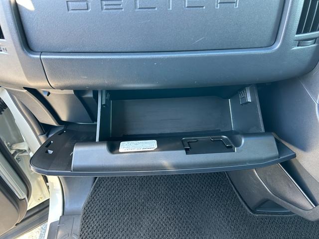 デリカＤ：５ Ｄ　パワーパッケージ　１年保証付き　ワンオーナー　禁煙車　４ＷＤ　アルパインフリップダウンモニター　ＡＣ１００Ｖ　シートヒーター　ナビＴＶ　ＥＴＣ　バックカメラ　Ｂｌｕｅｔｏｏｔｈ　ドライブレコーダー　両側電動スライドドア（38枚目）