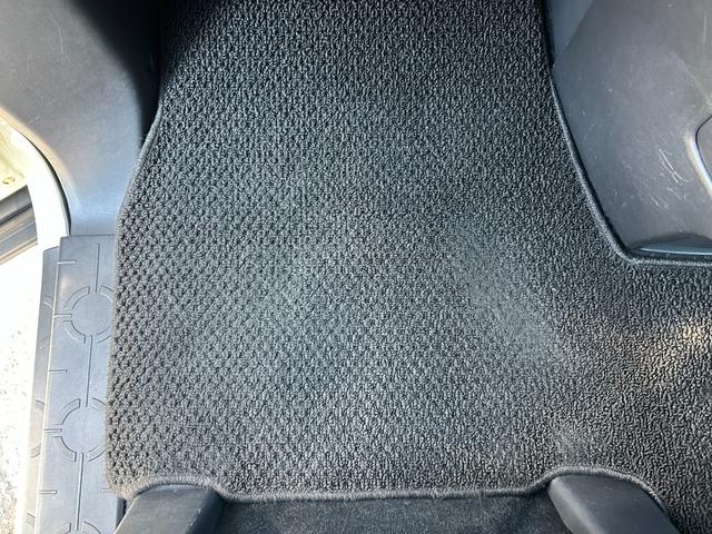 デリカＤ：５ Ｄ　パワーパッケージ　１年保証付き　ワンオーナー　禁煙車　４ＷＤ　アルパインフリップダウンモニター　ＡＣ１００Ｖ　シートヒーター　ナビＴＶ　ＥＴＣ　バックカメラ　Ｂｌｕｅｔｏｏｔｈ　ドライブレコーダー　両側電動スライドドア（39枚目）