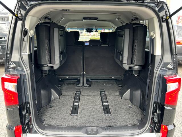 デリカD:5 G パワーパッケージ 1年保証付き 禁煙車 後席モニター アラウンドビューモニター シートヒーター AC100V 両側電動スライドドア ナビTV ETC バックカメラ 前後ドライブレコーダー Bluetooth接続 8人乗(61枚目)