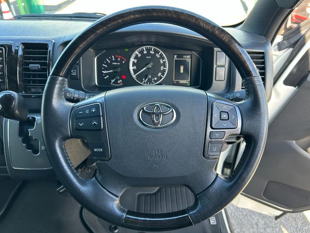 ハイエースバン スーパーGL ダークプライムII 1年保証付き 禁煙車 ディーゼルターボ トヨタセーフティセンス パノラミックビューモニター AC100V ナビTV ETC バックカメラ Bluetooth接続 Wエアコン LEDヘッドライト エアロ(14枚目)